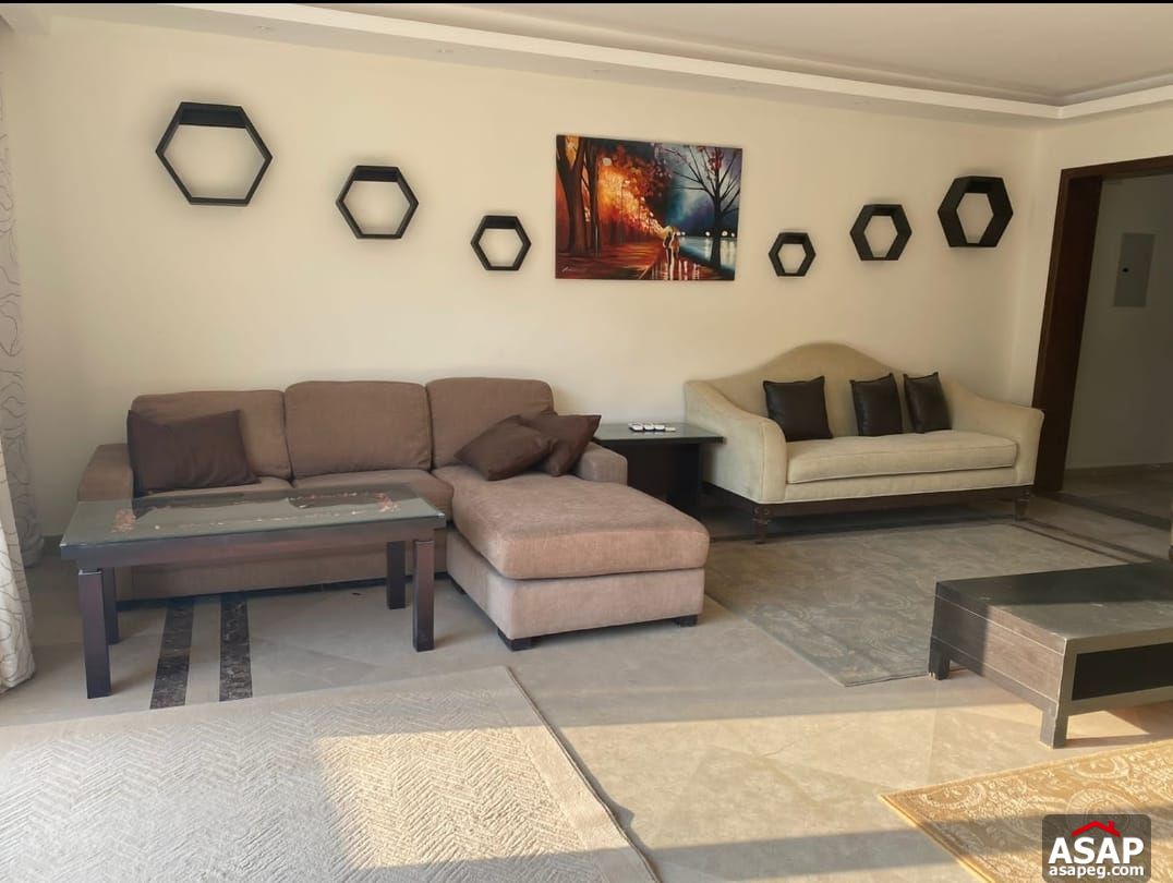 Furnished Flat for Rent in the Square Furnished Flat for Rent in the Square