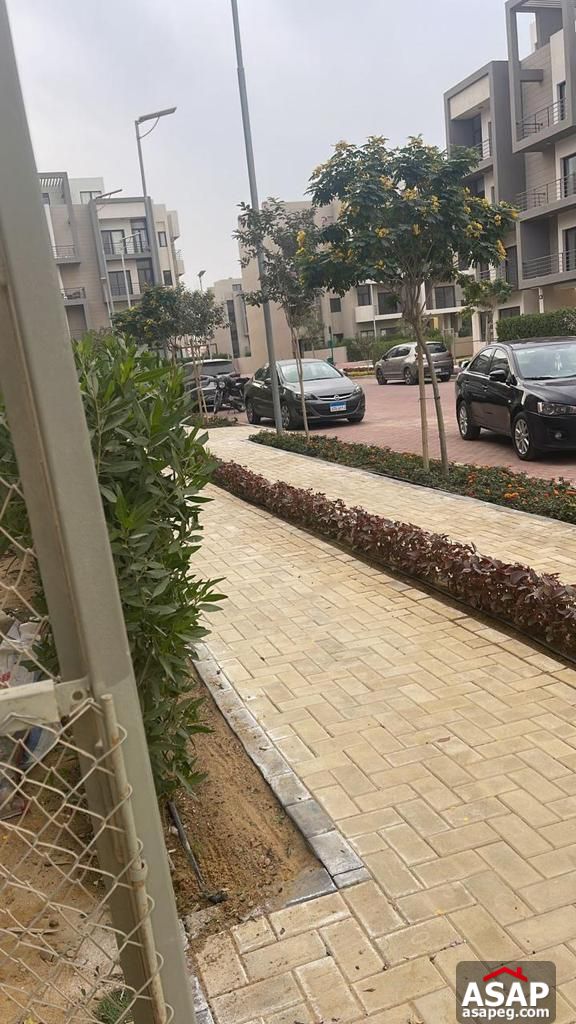 Apartment for Sale in Fifth Square