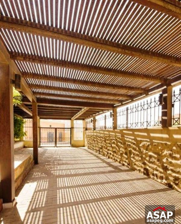 Villa for Rent in Marina City