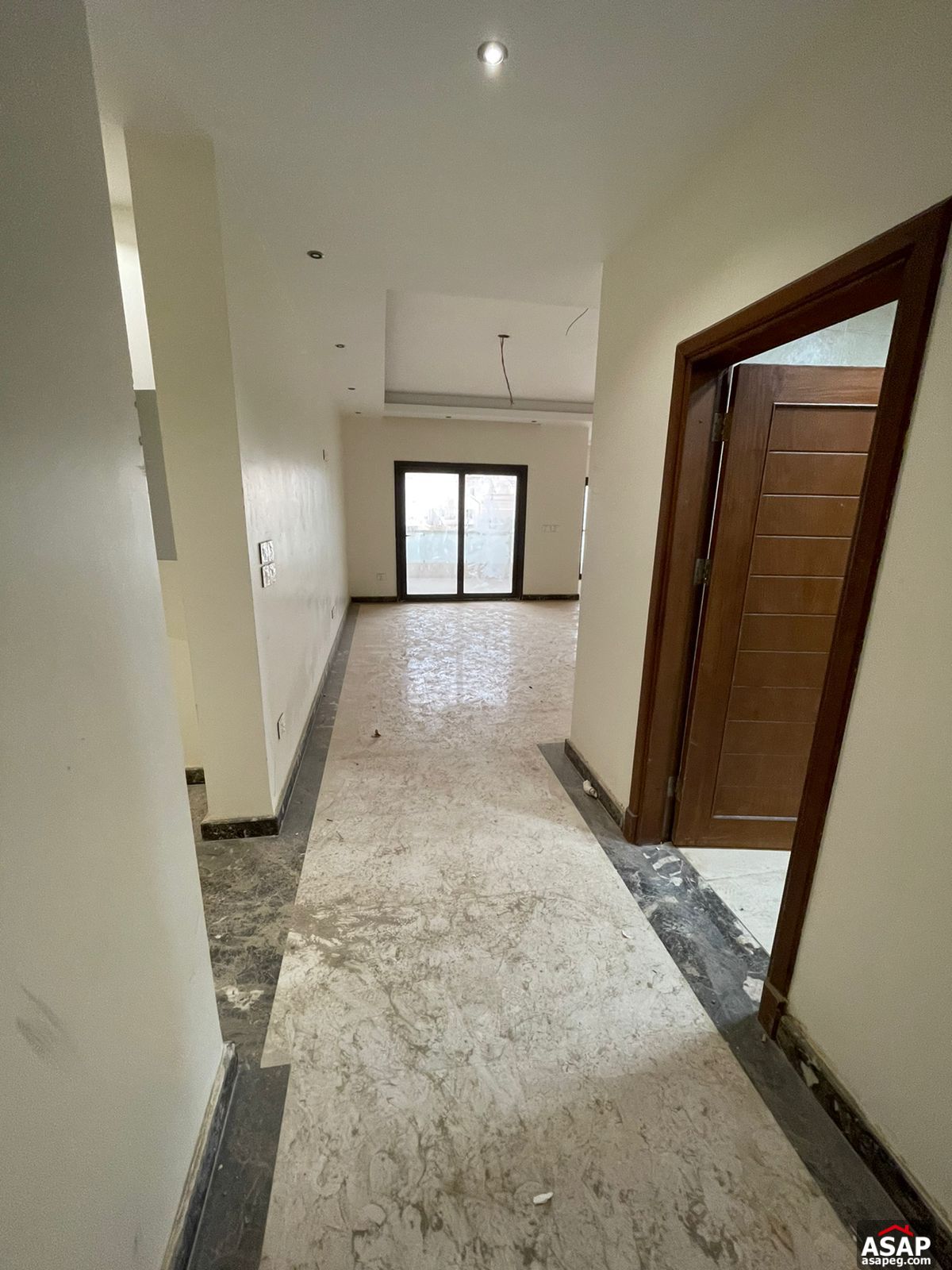 Apartment for Sale in Les Rois Apartment for Sale in Les Rois