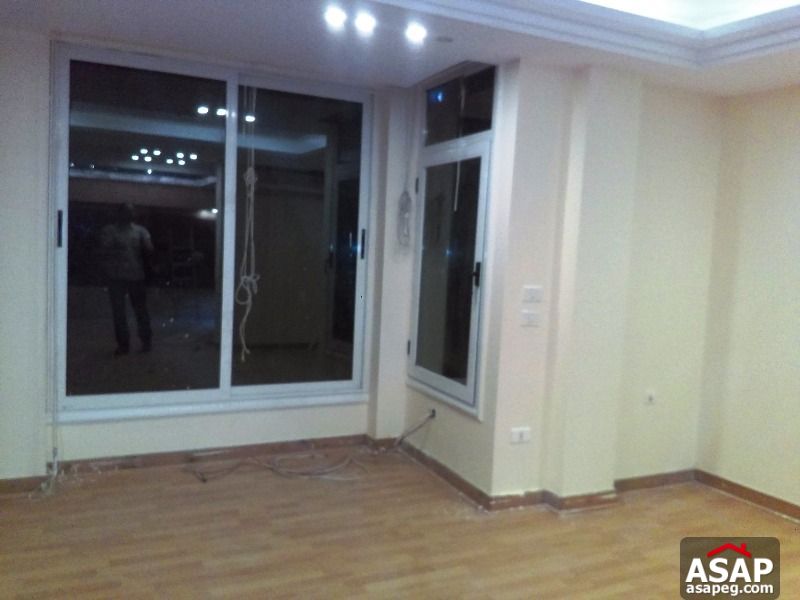 Town House for Rent in Sheikh Zayed Town House for Rent in Sheikh Zayed