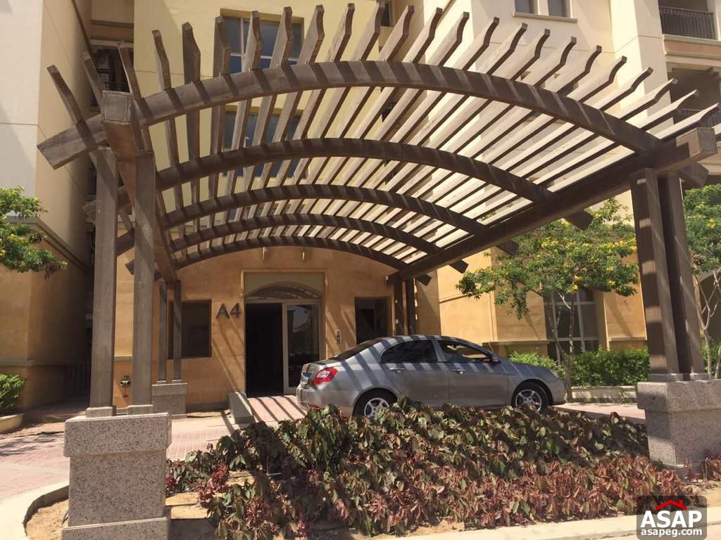 Apartment for Sale in Uptown Cairo Apartment for Sale in Uptown Cairo