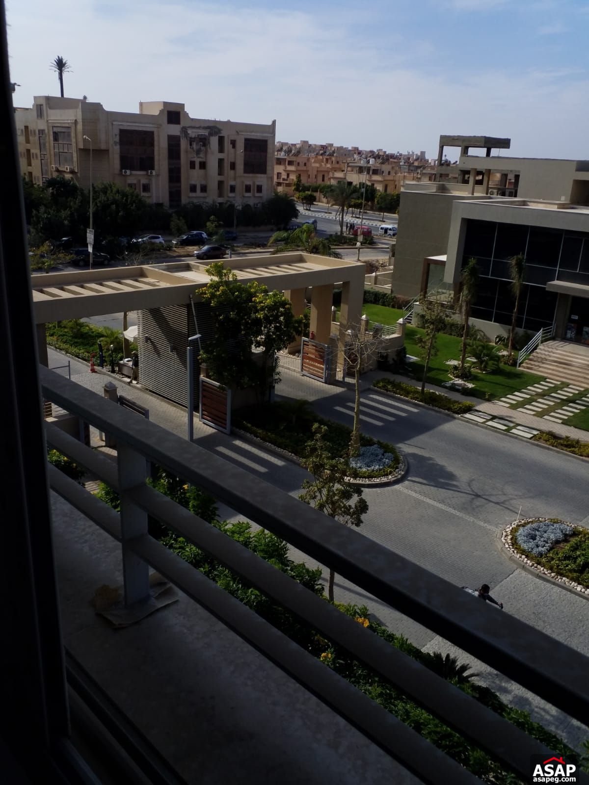 Apartment for Sale in Village Gate Compound