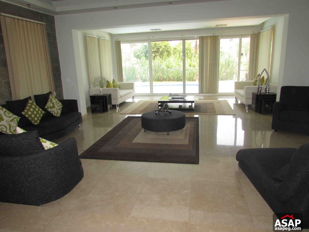 Stand Alone with Pool for Rent in Lake View Stand Alone with Pool for Rent in Lake View