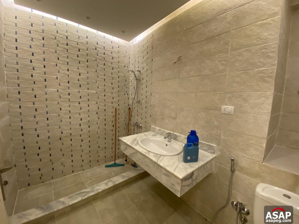 Apartment for Rent in Village Gate Apartment for Rent in Village Gate