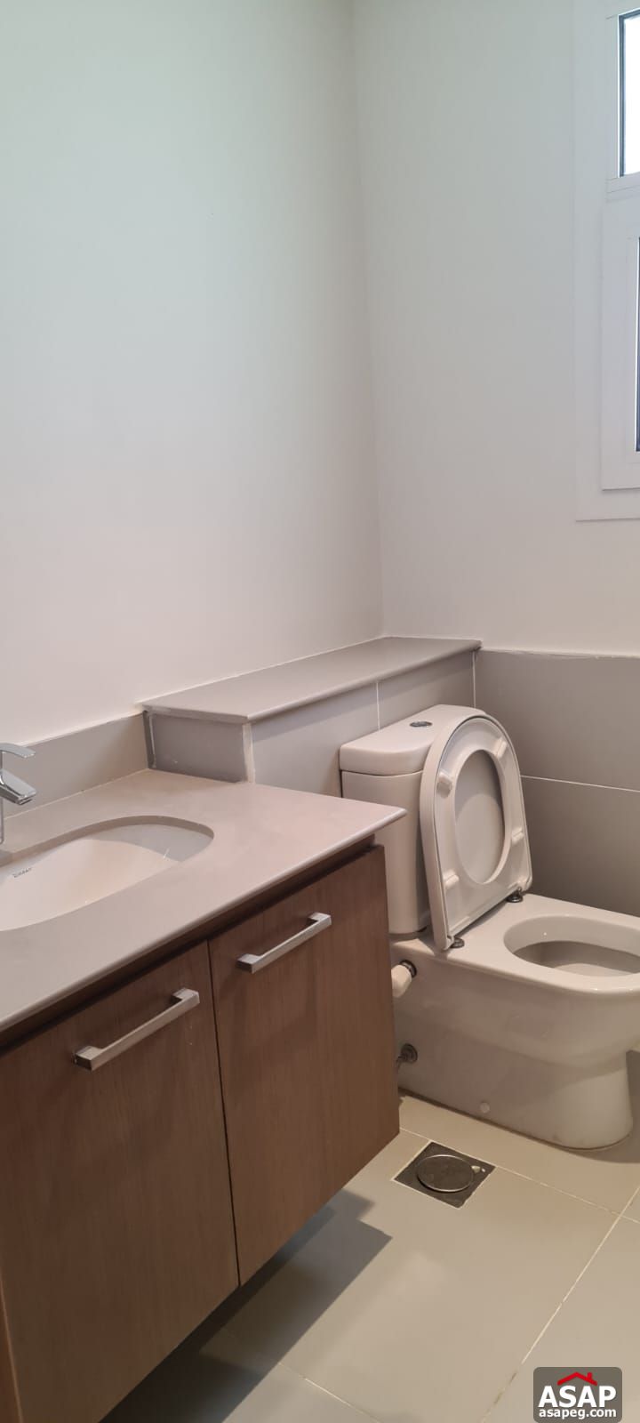 Apartment with Pool View for Rent in Mivida