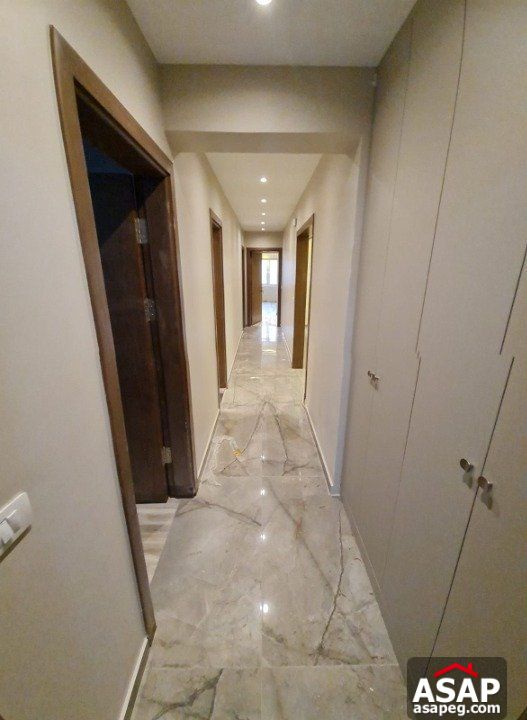 Apartment for Rent in Mountain View Hyde Park