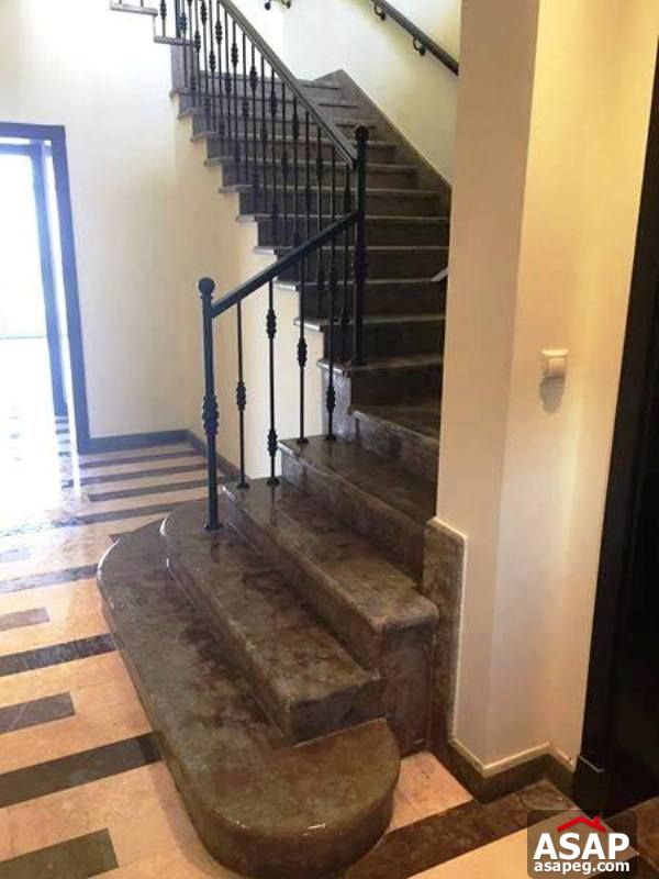 Villa with Big Garden in Uptown Cairo