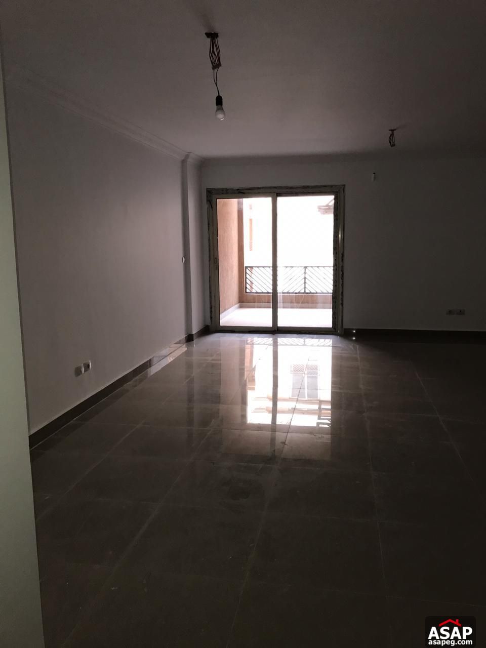 Apartment with Kitchen for Sale in Highland Park Compound Apartment with Kitchen for Sale in Highland Park Compound