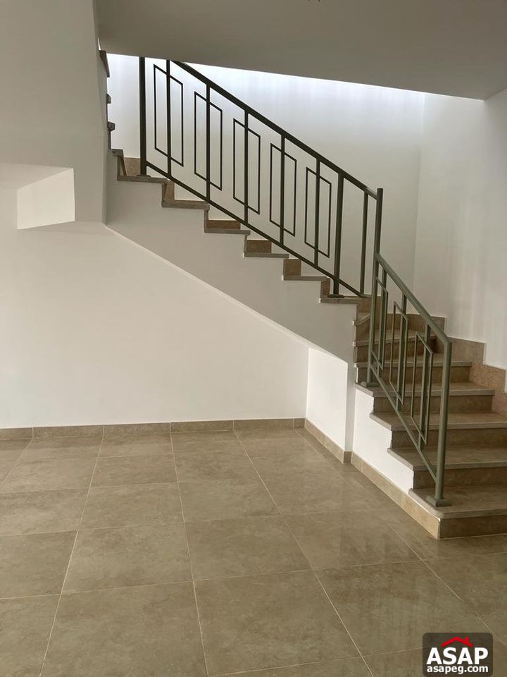 Penthouse for Rent in Fifth Square Penthouse for Rent in Fifth Square