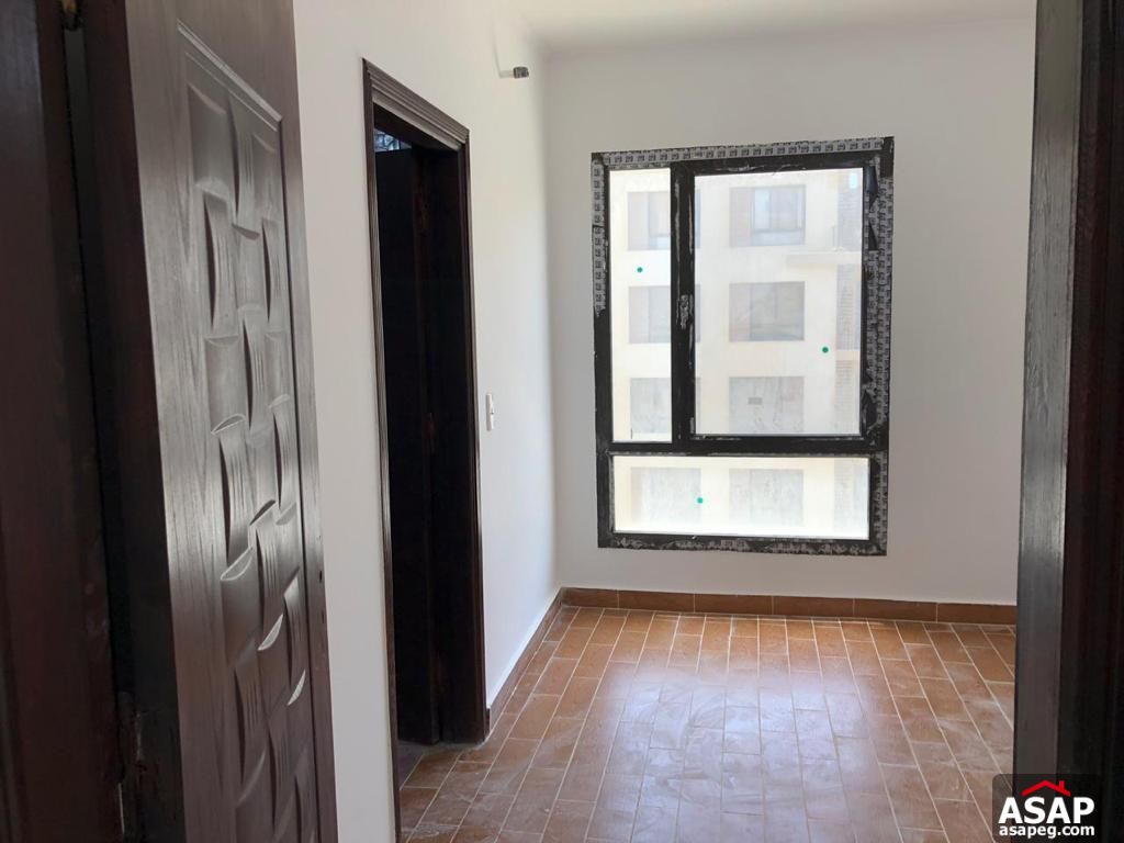 Semi Furnished Apartment for Rent in Eastown