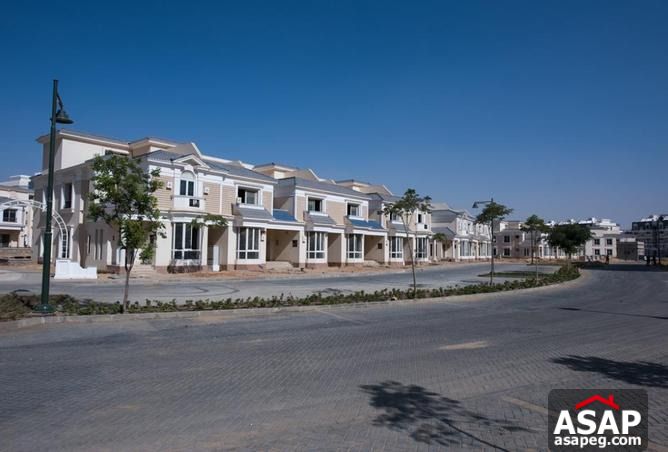 Town House for Sale in Mountain View Hyde Park