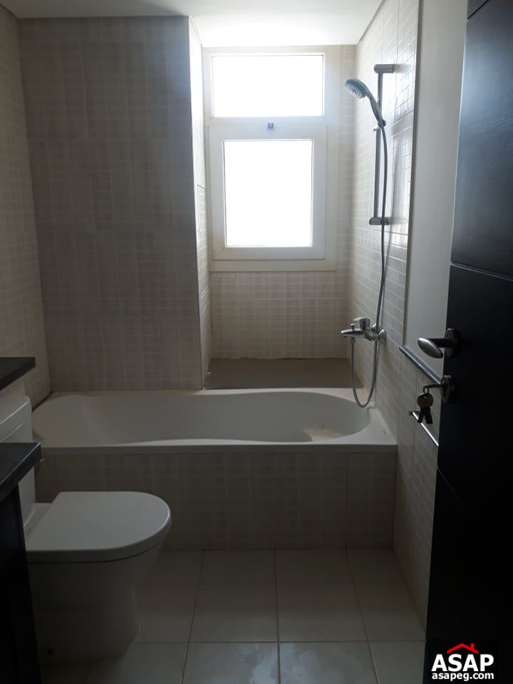 Duplex with Garden for Rent in Uptown Cairo