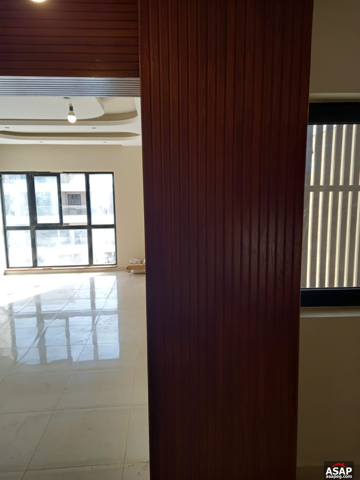 Fully-Finished Apartment in Villette Fully-Finished Apartment in Villette