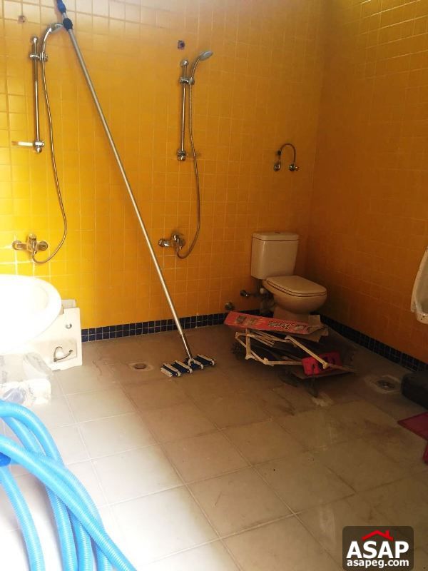 Duplex with Pool for Rent in West Golf Duplex with Pool for Rent in West Golf