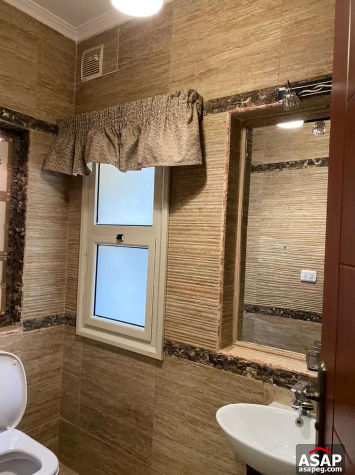 Villa with Swimming Pool for Rent in Tara Compound