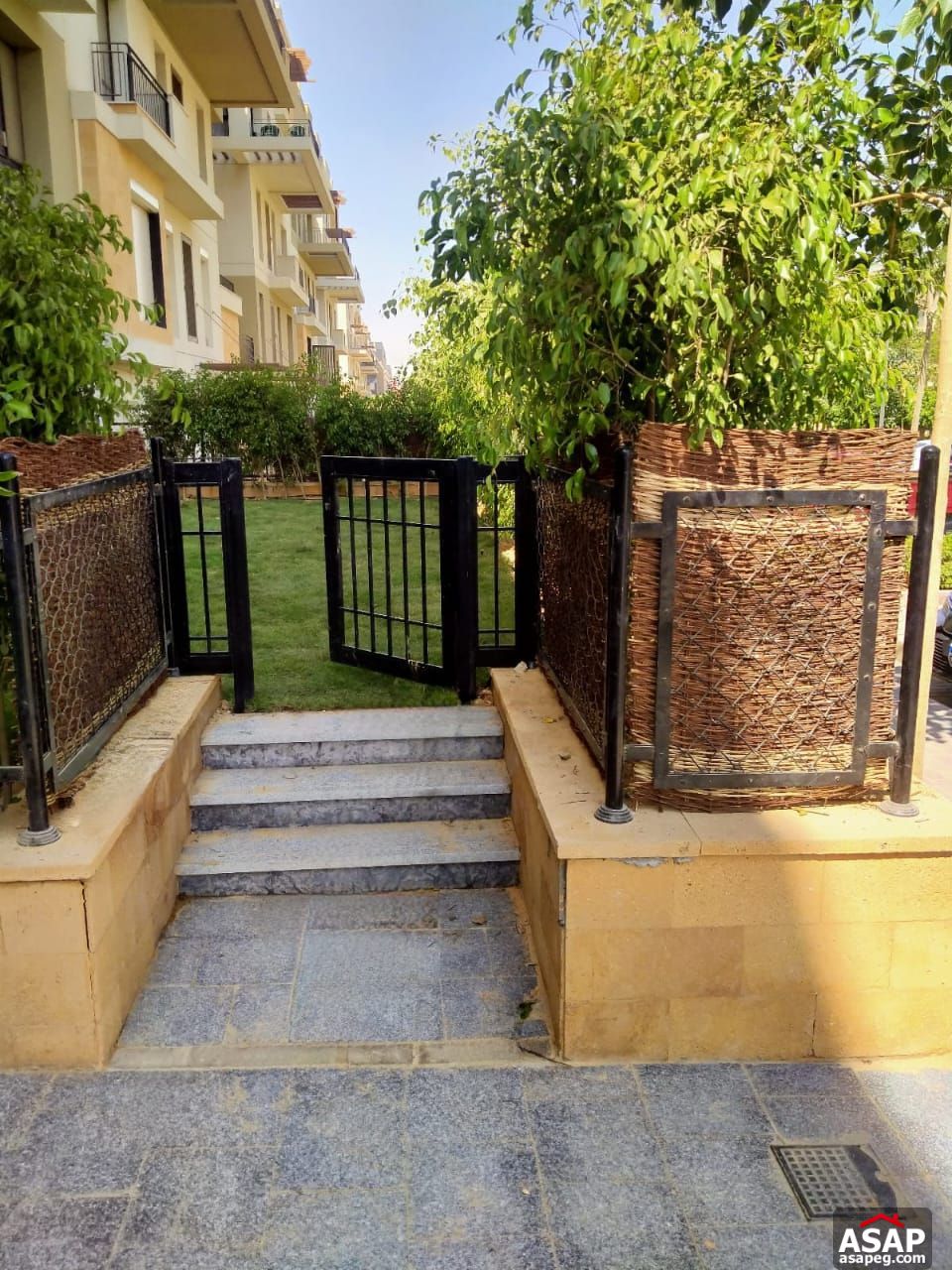 Duplex with Garden for Rent in Eastown Sodic Duplex with Garden for Rent in Eastown Sodic