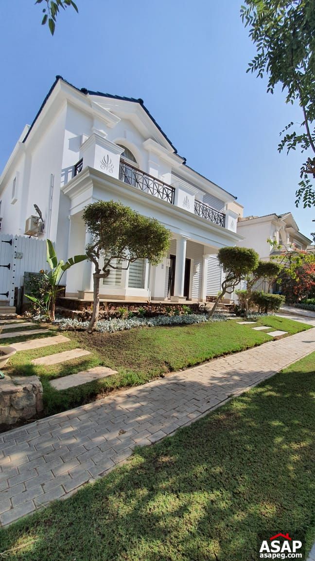 Stand Alone Villa for Rent in Mountain View