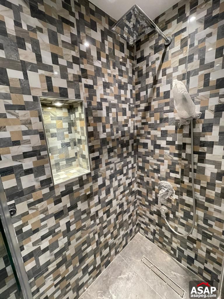 Duplex with Garden for Rent in Eastown