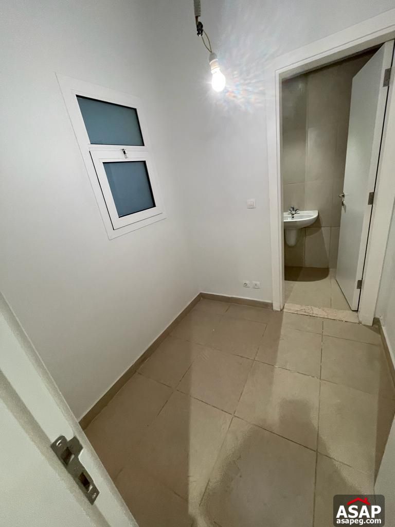 Apartment with Lake View for Rent in Mivida Compound