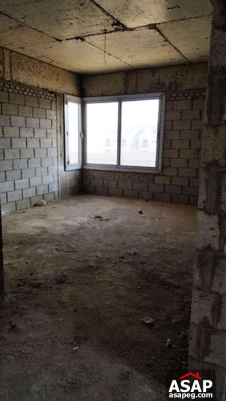 Stand Alone with Penthouse for Sale in Village Gardens Katameya Stand Alone with Penthouse for Sale in Village Gardens Katameya