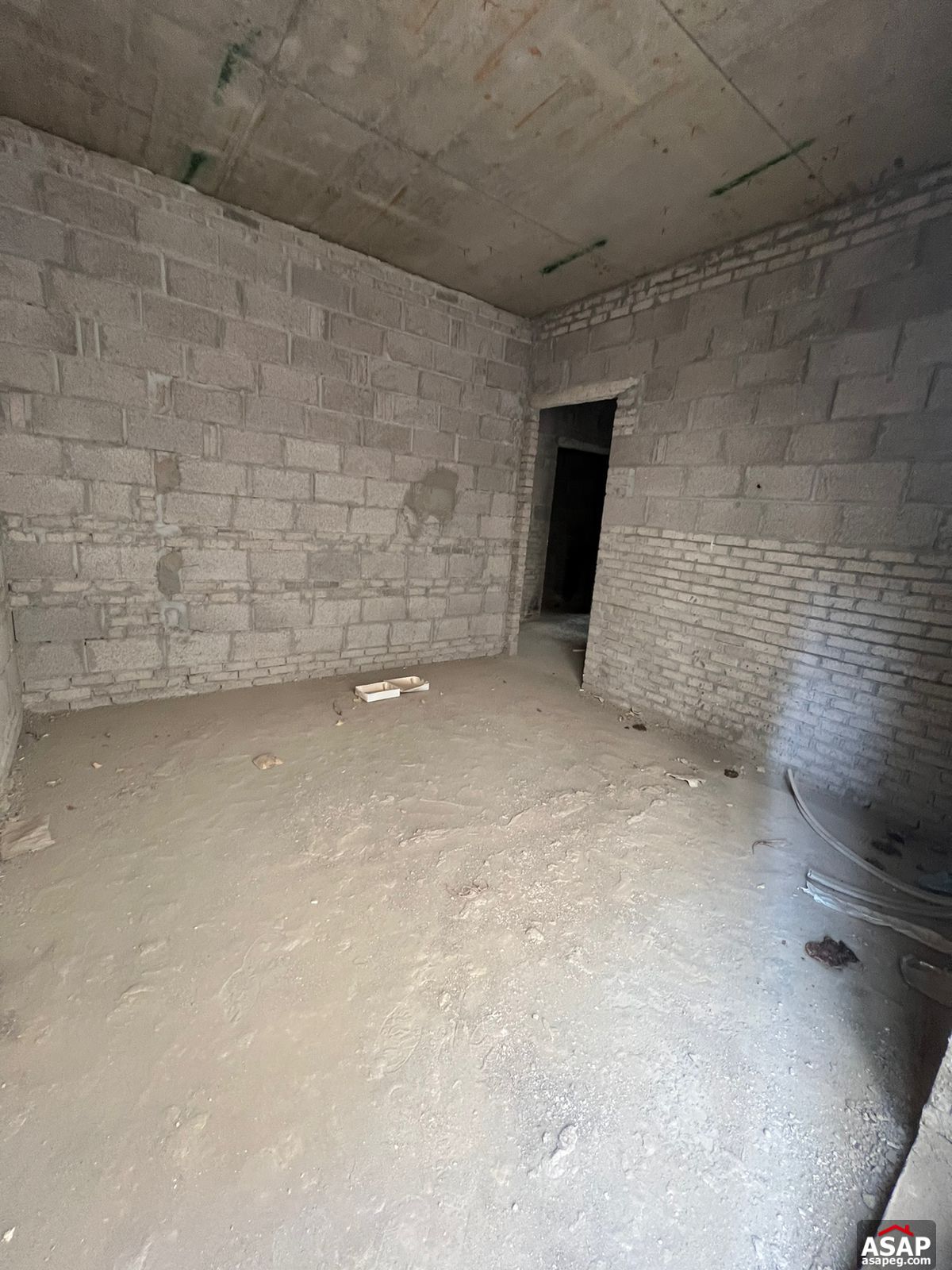 Apartment with Pool for Sale in Lake View Residence Apartment with Pool for Sale in Lake View Residence