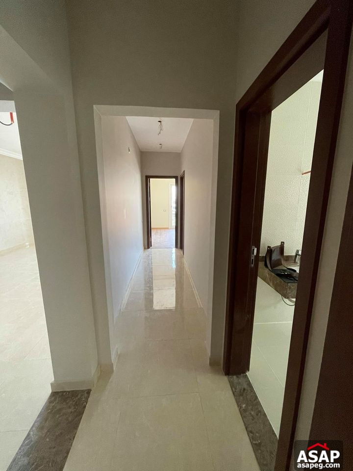 Apartment for Rent in Regent's Park Compound Apartment for Rent in Regent's Park Compound