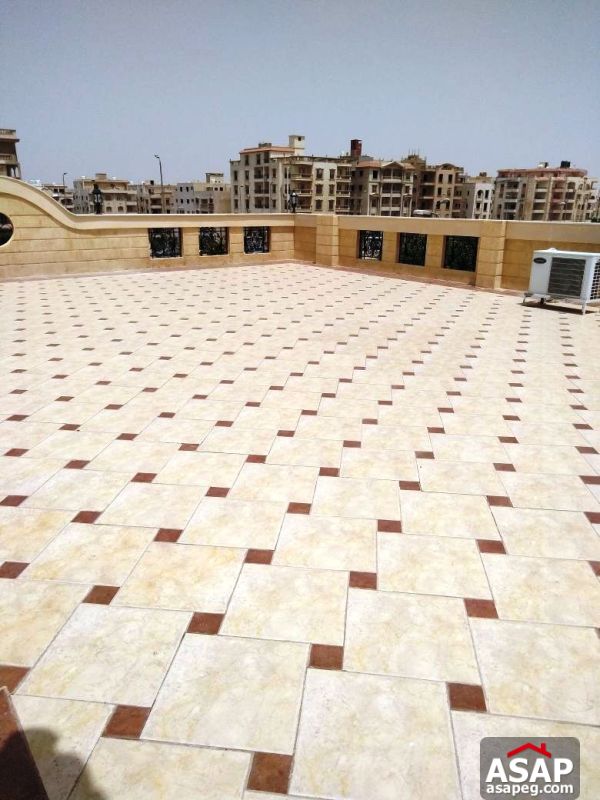 Villa with Pool for Rent in Deplomatic - New Cairo