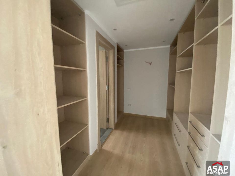 Villa for Rent in New Giza Compound