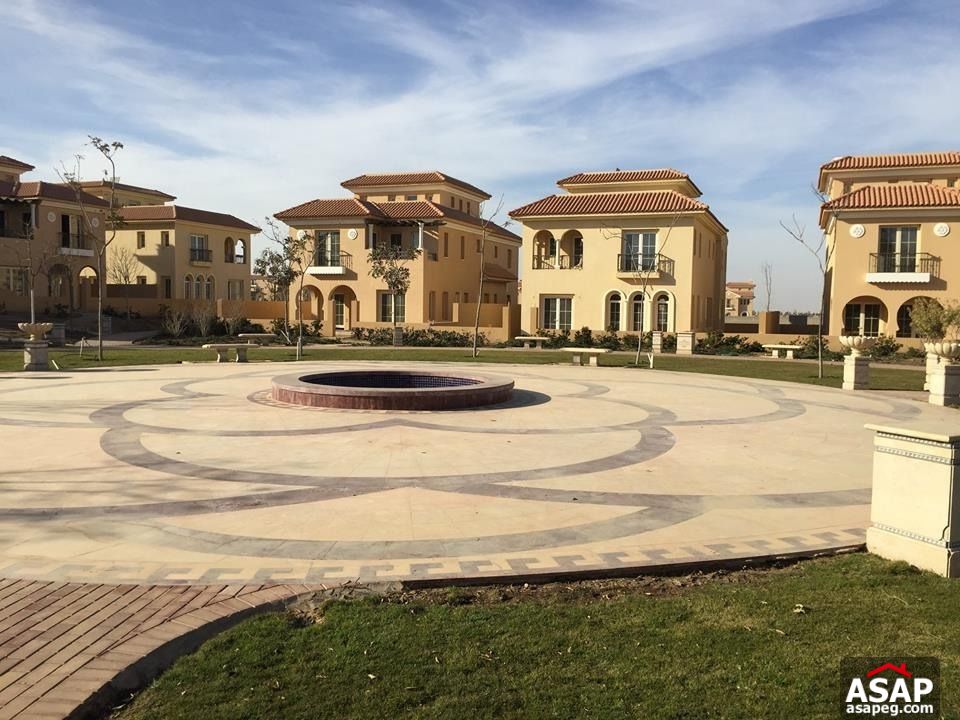 Town House for Sale in Hyde Park Town House for Sale in Hyde Park