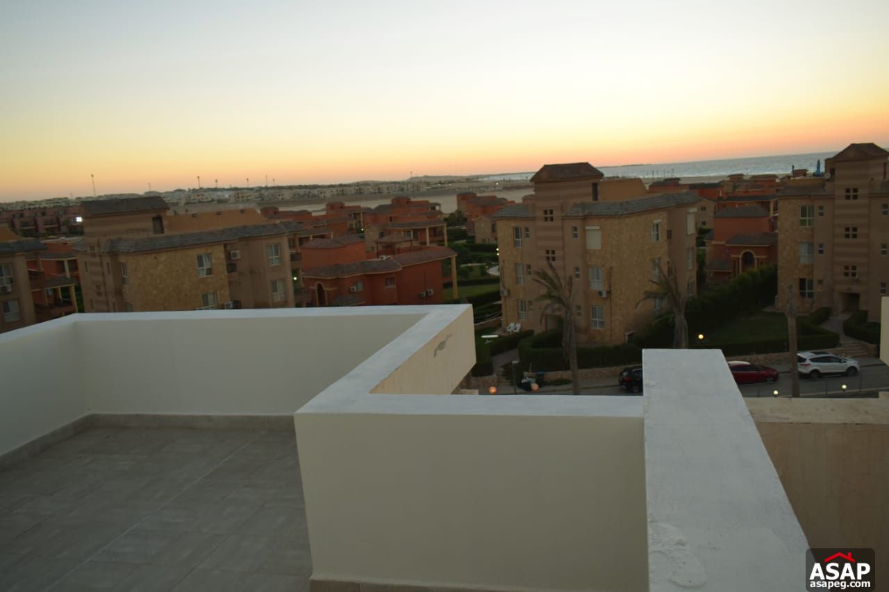 Furnished Chalet for Sale in Amwaj Furnished Chalet for Sale in Amwaj