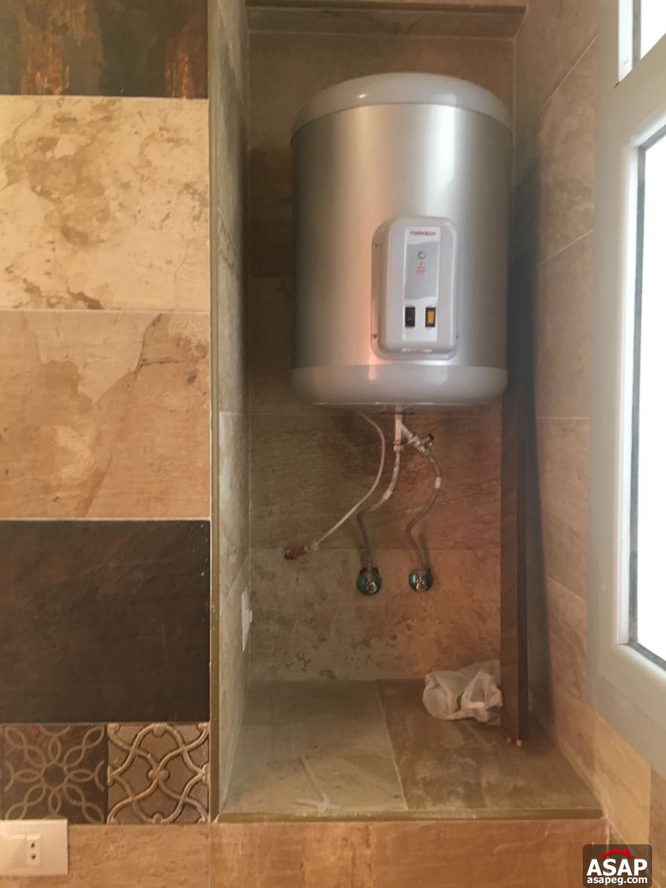 Apartment for Rent in Village Gate