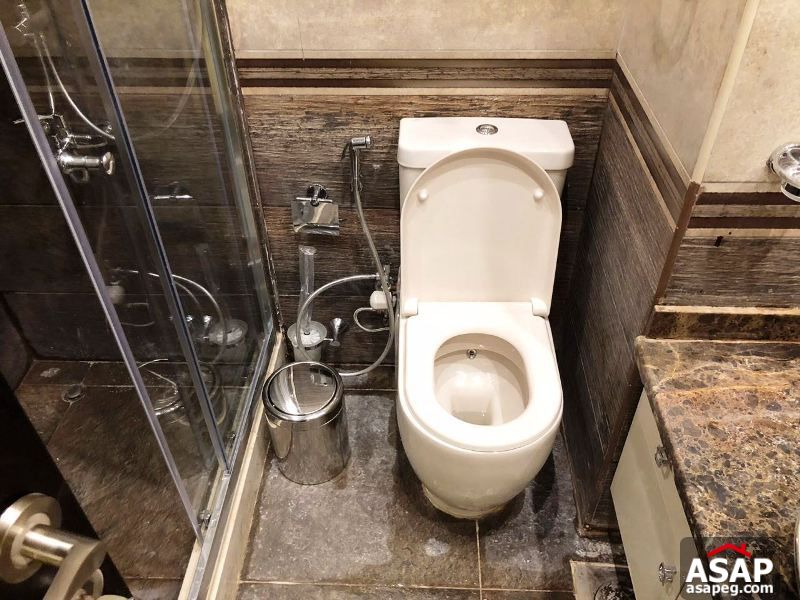 Studio with Garden for Rent in the Village Studio with Garden for Rent in the Village