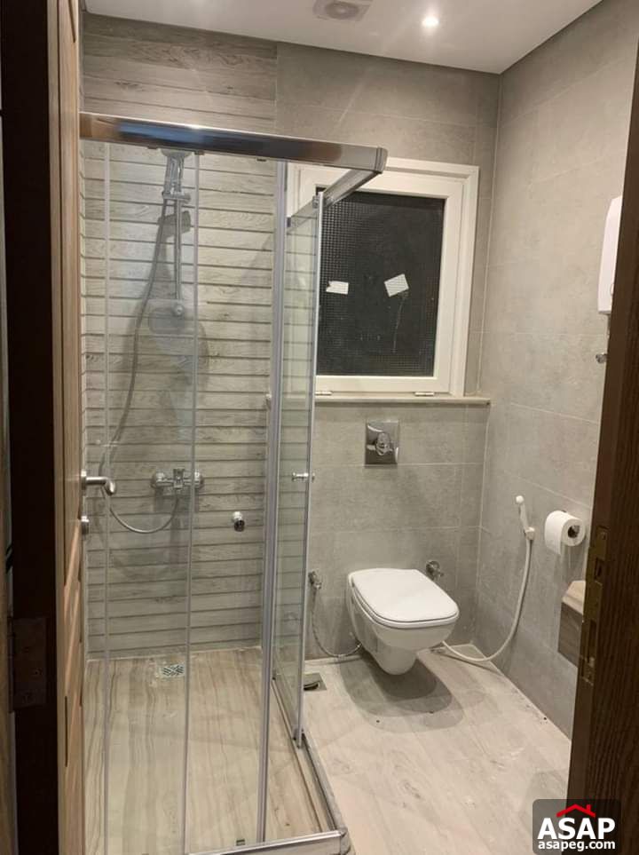 Apartment for Rent in Regents Park Compound