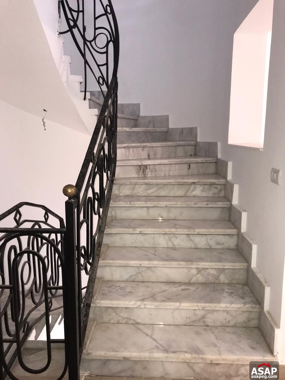 Twin House with Garden for Rent in Bellagio Compound Twin House with Garden for Rent in Bellagio Compound