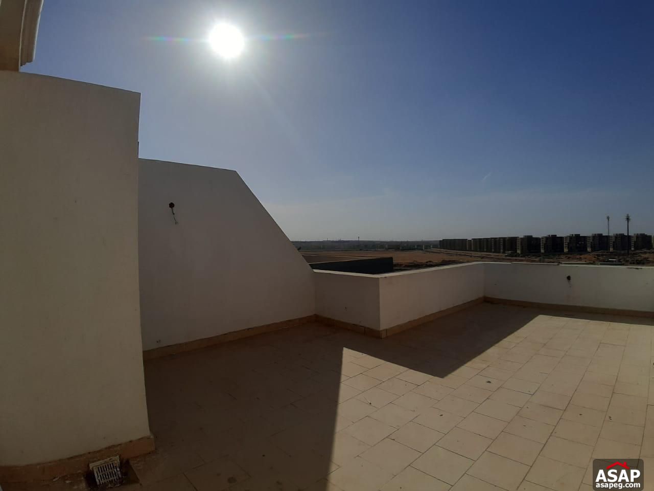 Villa for Rent in Hyde Park