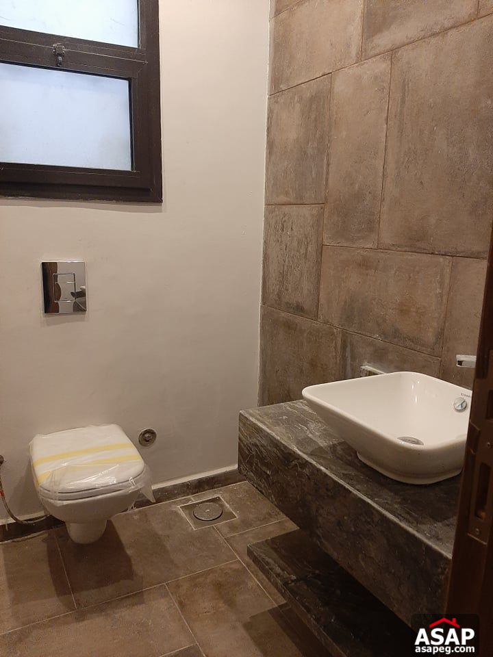 Ground floor Apartment with garden for rent in New Cairo compounds - Eastown