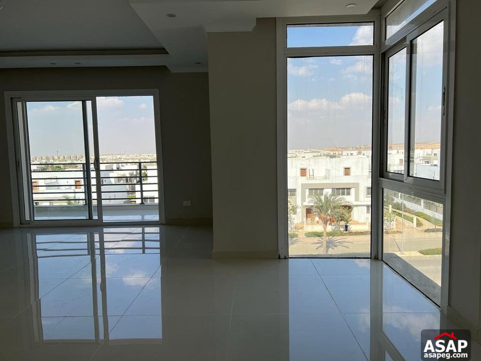 Semi Furnished Apartment for Rent in Hyde Park