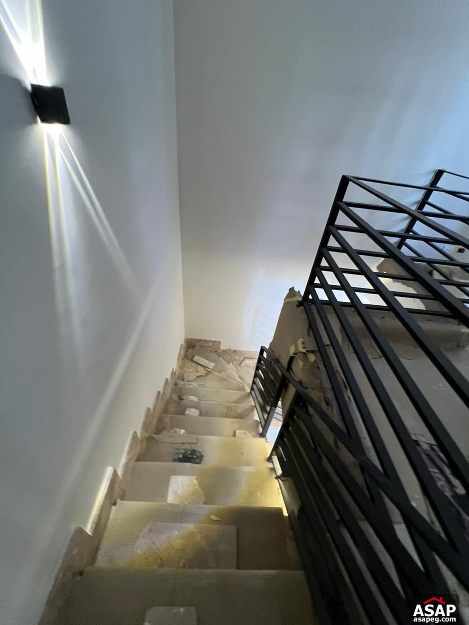 Semi Furnished Duplex with Garden for Rent in Eastown Semi Furnished Duplex with Garden for Rent in Eastown