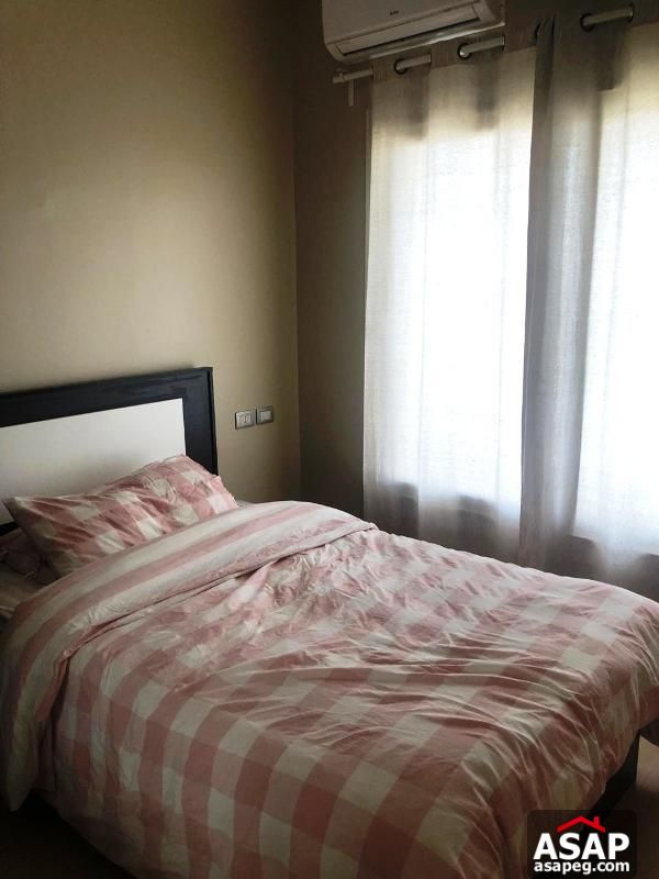 Penthouse for Rent in the Village Palm Hills Penthouse for Rent in the Village Palm Hills