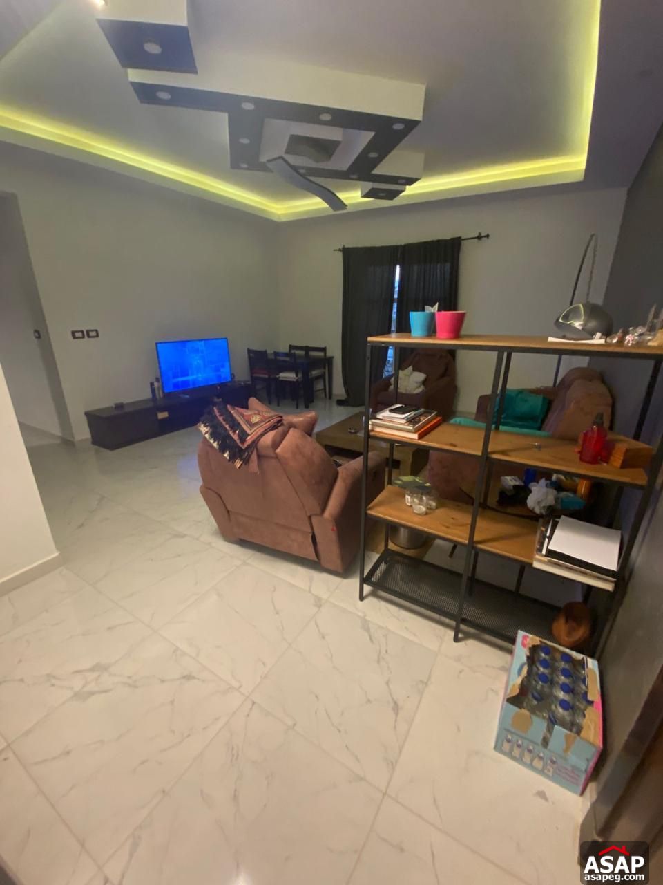 Finished Ground Floor for Sale in Hyde Park