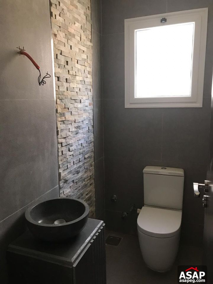 Twin House for Rent in Greens Compound Twin House for Rent in Greens Compound