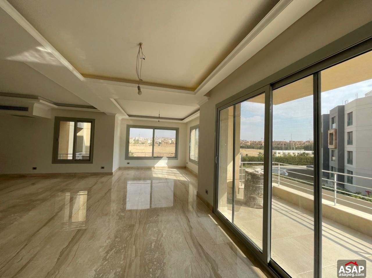 Apartment for Rent in Village Avenue