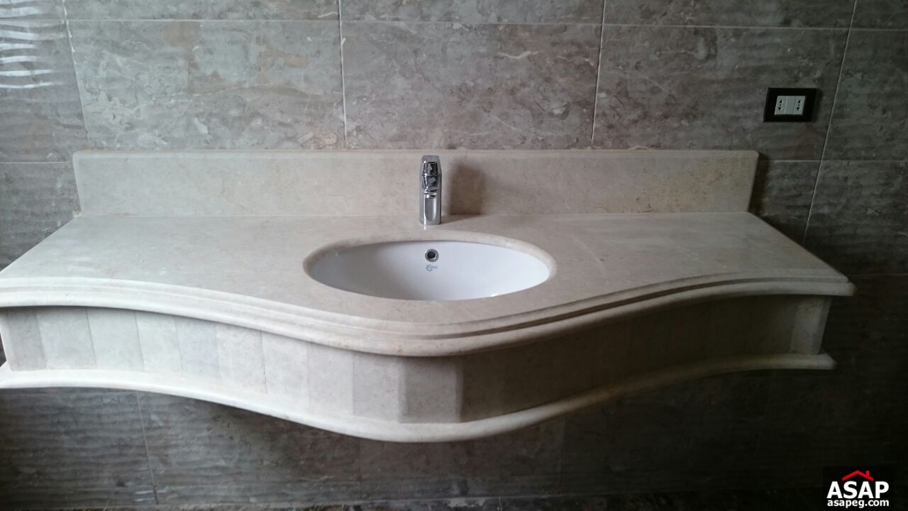 Twin House with Garden for Rent in Bellagio Twin House with Garden for Rent in Bellagio