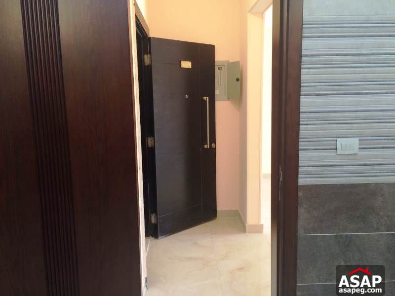 Apartment for Rent with Park View in Eastown