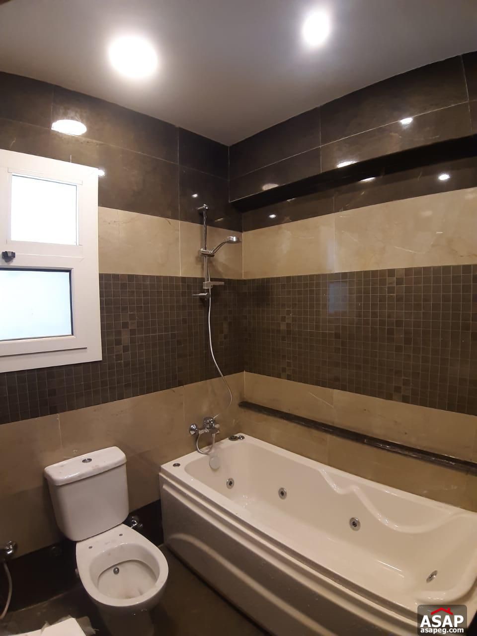 Villa for Rent in Hyde Park