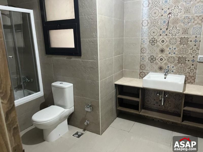 Ground Floor for Sale in Fifth Square Ground Floor for Sale in Fifth Square