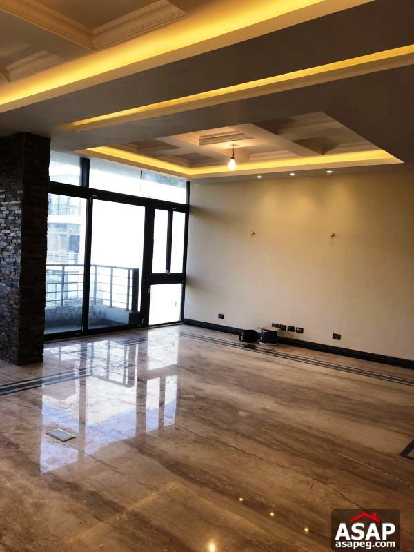 Apartment for Sale in WaterWay Apartment for Sale in WaterWay