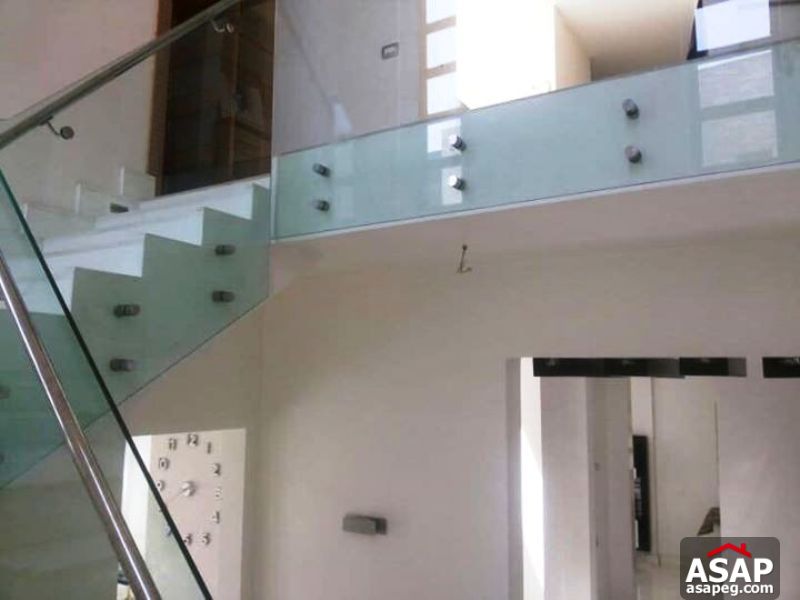 Stand Alone Villa with Garden in Allegria Stand Alone Villa with Garden in Allegria