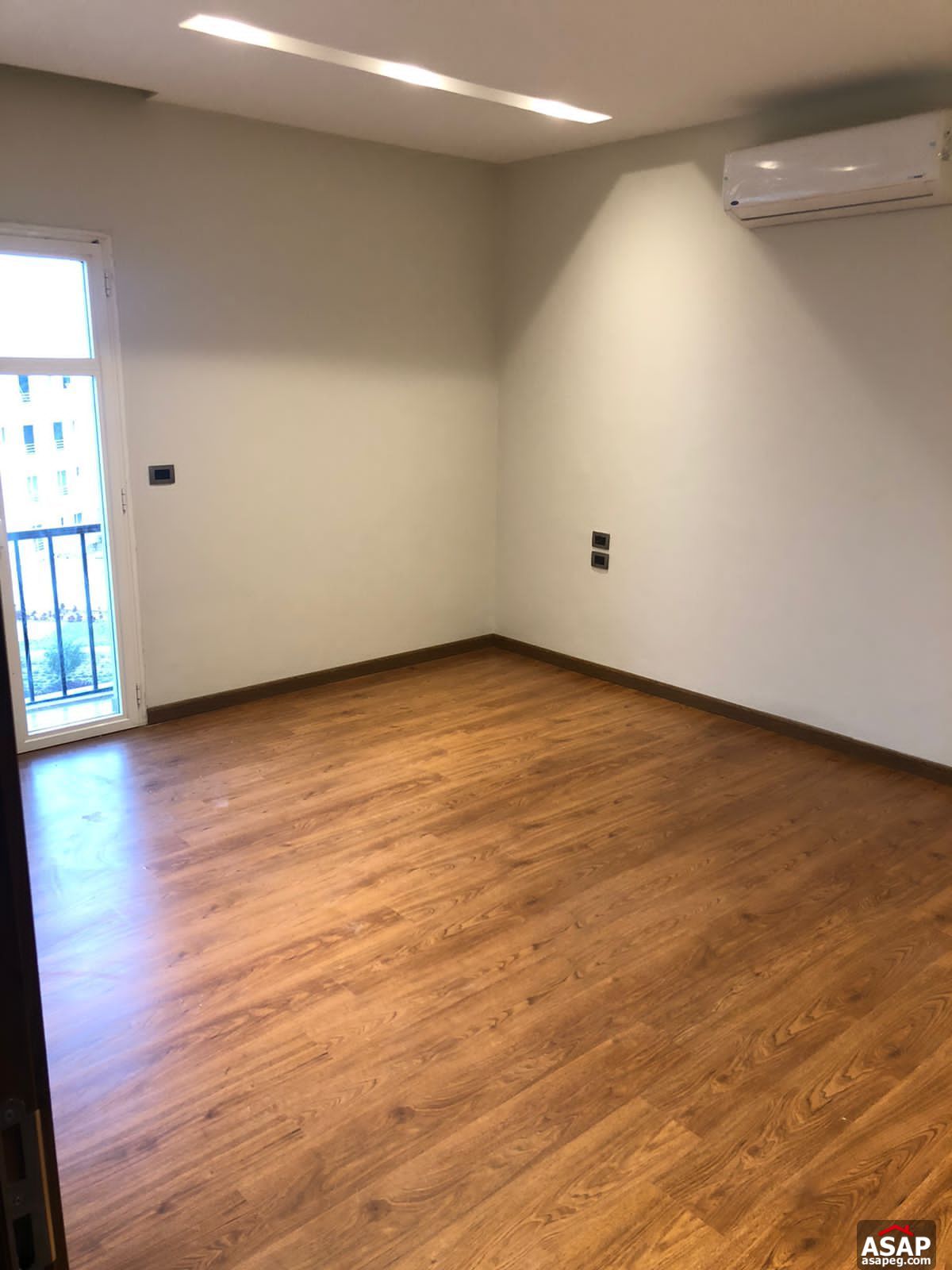 Apartment for Rent in Hyde Park Compound Apartment for Rent in Hyde Park Compound